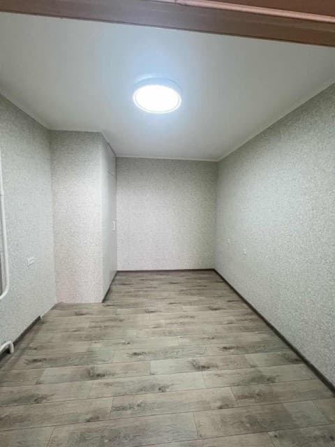 1 комн., 42 м², Монолитно-каркасный, Крестьянский рынок, стадион "Туймаада" 3