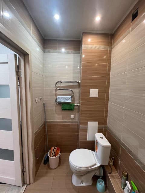 1 комн., 42 м², Монолитно-каркасный, Крестьянский рынок, стадион "Туймаада" 9