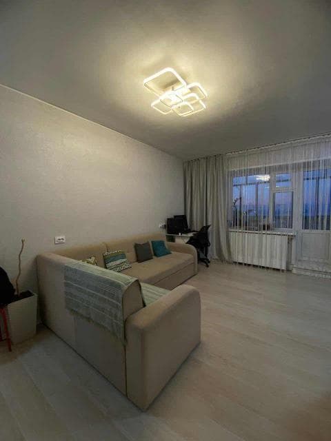 1 комн., 38 м², Блочный, ДСК