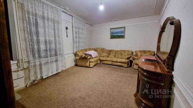 Больше 4 комн., 146 м², Блочный, 202 мкрн.
