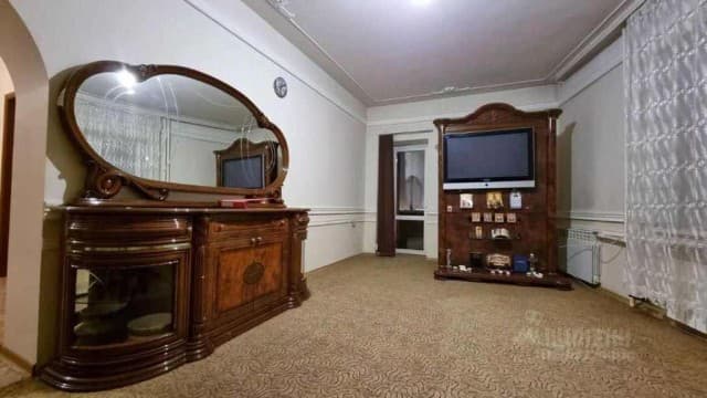Больше 4 комн., 146 м², Блочный, 202 мкрн. 6