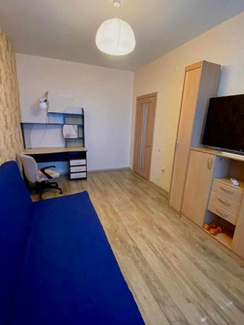 1 комн., 36 м², Монолитно-каркасный, Крестьянский рынок, стадион "Туймаада" 2