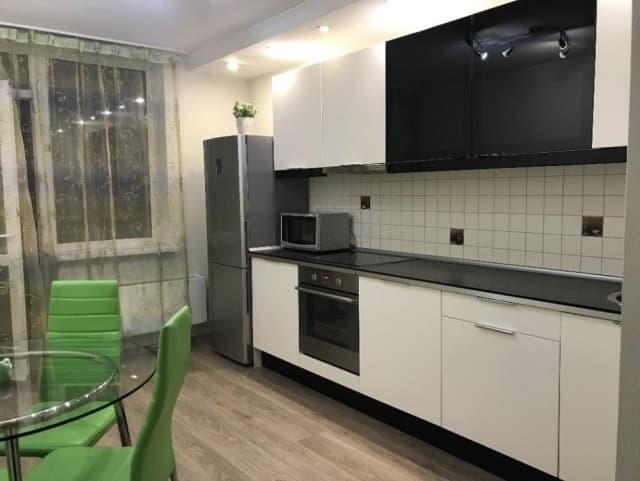 4 комн., 71 м², КПД, Старый город