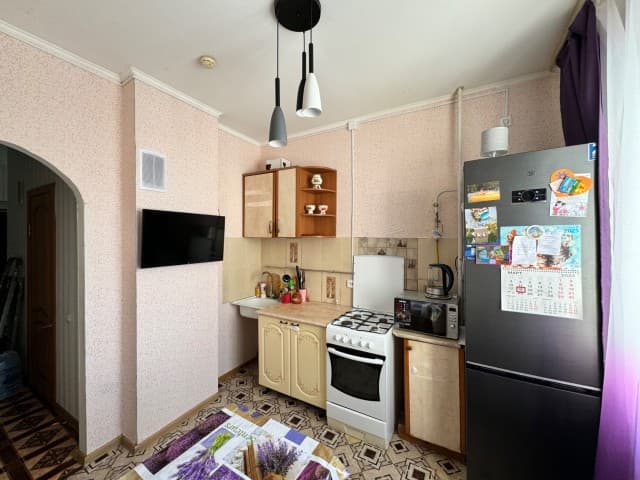 1 комн., 38 м², Другое, Крестьянский рынок, стадион "Туймаада" 4