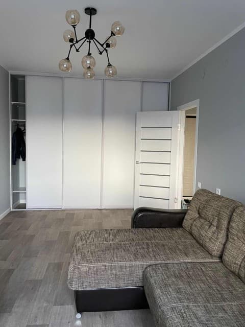 1 комн., 39 м², Монолитно-каркасный, Кинотеатр Лена 4