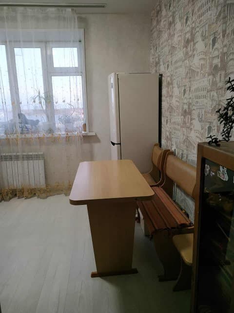 1 комн., 34 м², Сталинка, Сайсары 7