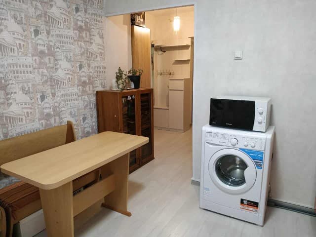 1 комн., 34 м², Сталинка, Сайсары 10