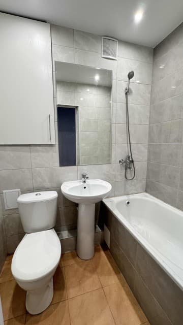 1 комн., 30 м², Блочный, Автовокзал 6