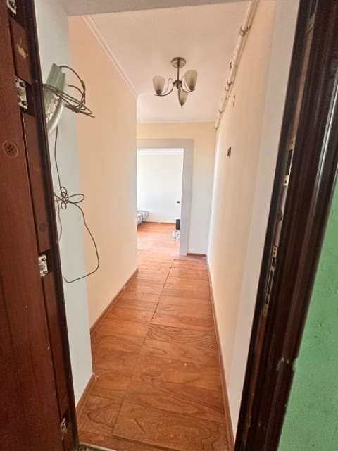 1 комн., 30 м², Блочный, Жатай 2