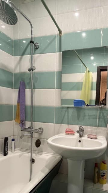 1 комн., 41 м², Монолитно-каркасный, Областная больница, рынок "Манньыаттаах"