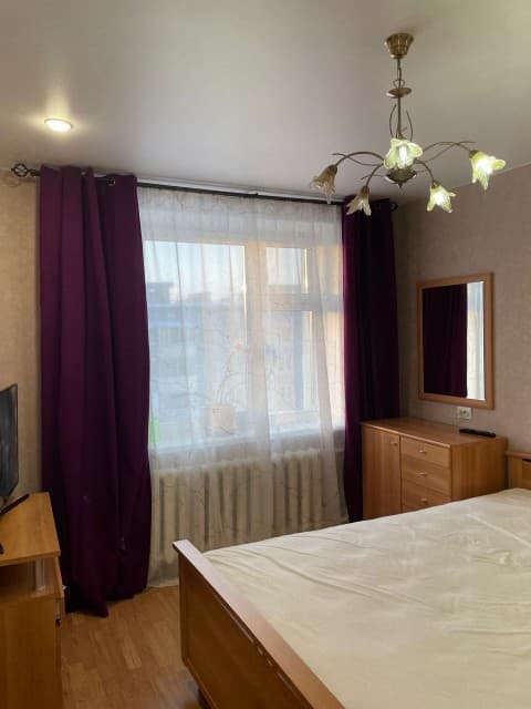 4 комн., 72 м², КПД, Авиапорт 8