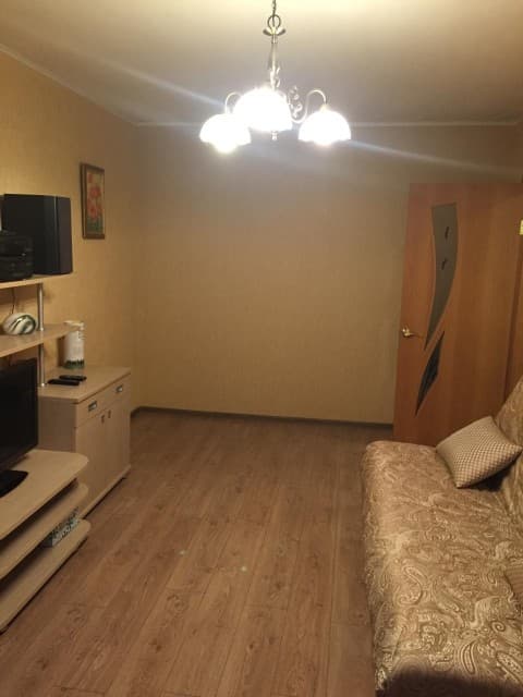 4 комн., 72 м², КПД, Авиапорт 10