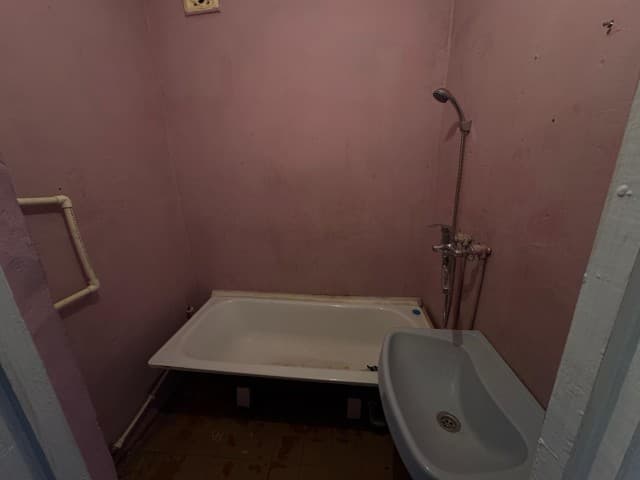 1 комн., 36 м², Блочный, Гимеин 4
