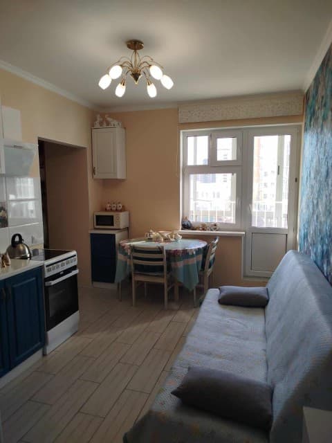 1 комн., 42 м², Монолитно-каркасный, 203 мкрн.