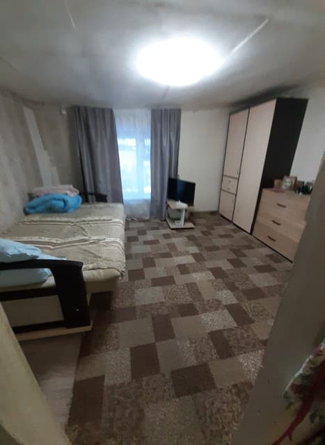 1 комн., 40 м², Дерев. б/у, Пригородный 2