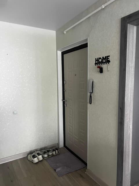 4 комн., 72 м², КПД, Крытый рынок 9