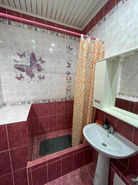 1 комн., 38 м², Инд. планировка, Площадь Победы 7