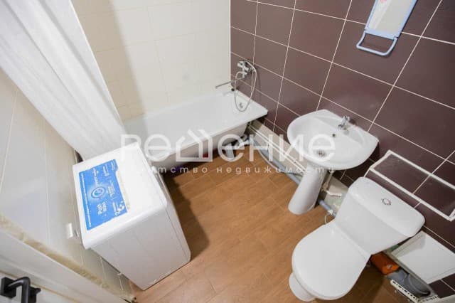 1 комн., 42 м², Монолитно-каркасный, Кинотеатр Лена
