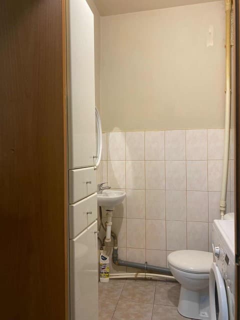 1 комн., 43 м², Монолитно-каркасный, Центр - район пл. Дружбы 7
