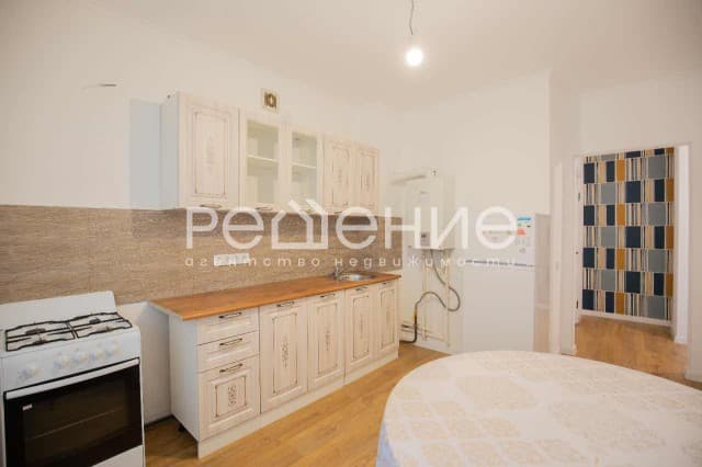 1 комн., 42 м², Монолитно-каркасный, Кинотеатр Лена 4