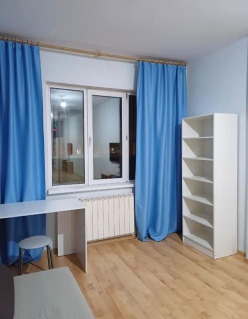 1 комн., 40 м², Монолитно-каркасный, Крестьянский рынок, стадион "Туймаада" 2