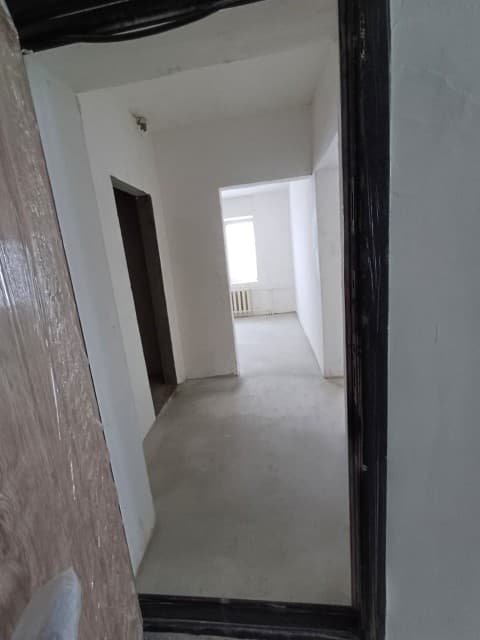 1 комн., 37 м², Блочный, Кинотеатр Лена
