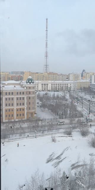 1 комн., 37 м², Блочный, Кинотеатр Лена 3