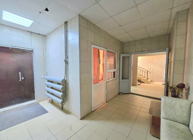 1 комн., 40 м², Монолитно-каркасный, Площадь Победы 8
