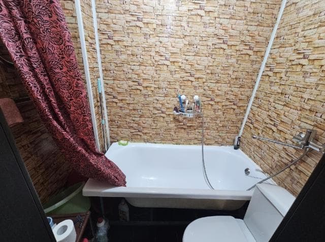 1 комн., 22 м², Блочный, Центр - район пл. Ленина 4