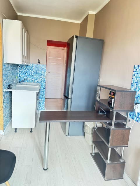 1 комн., 25 м², Блочный, Центр - район пл. Орджоникидзе 4