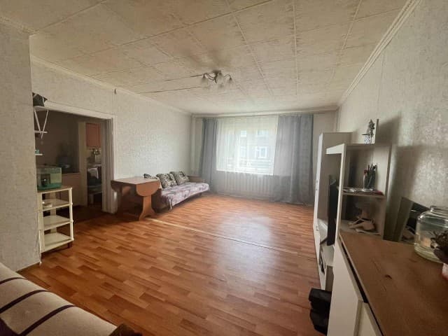 1 комн., 42 м², Дерев. б/у, Кирзавод 6
