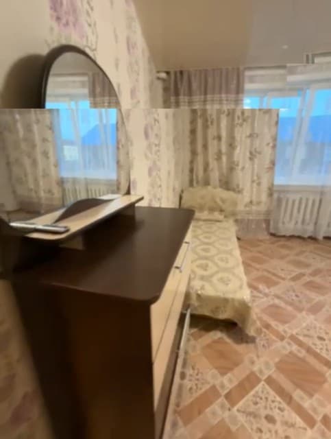 1 комн., 43 м², Дерев. б/у, Табага 10