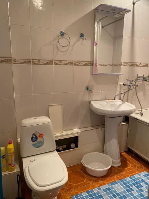 1 комн., 35 м², КПД, Крытый рынок 15