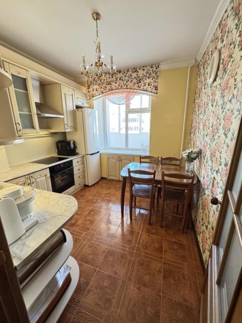4 комн., 80 м², Инд. планировка, 26 школа 5