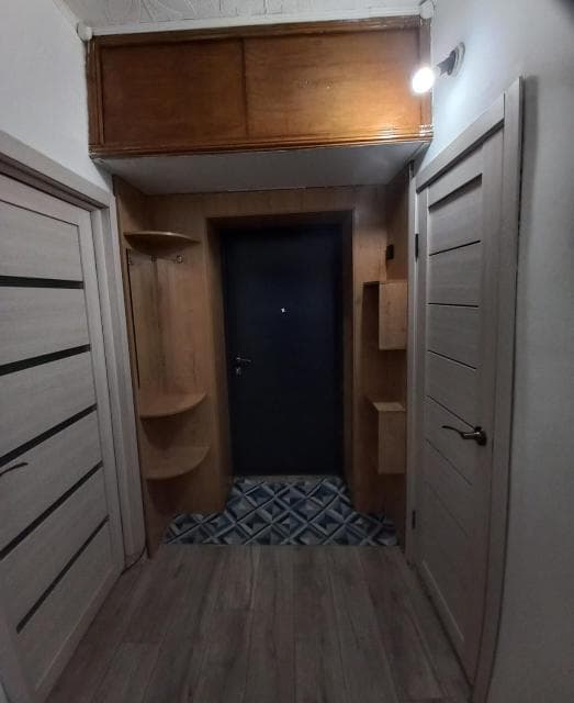 1 комн., 40 м², Блочный, Другие районы 15