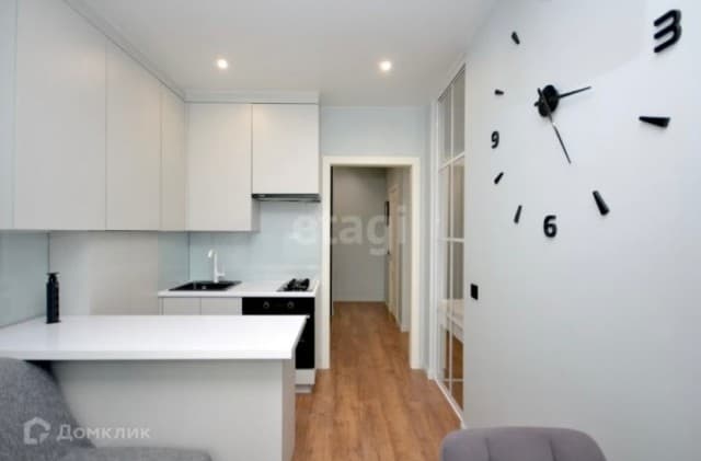 1 комн., 44 м², Монолитно-каркасный, Площадь Победы 2