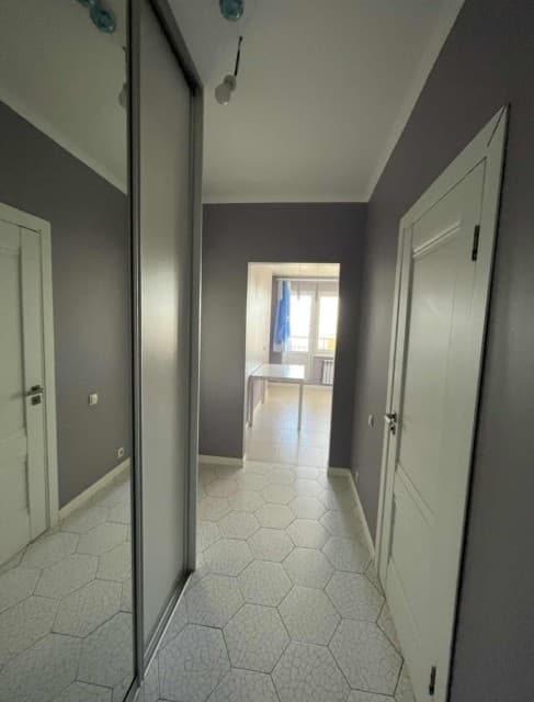 1 комн., 40 м², Монолитно-каркасный, Крытый рынок 10