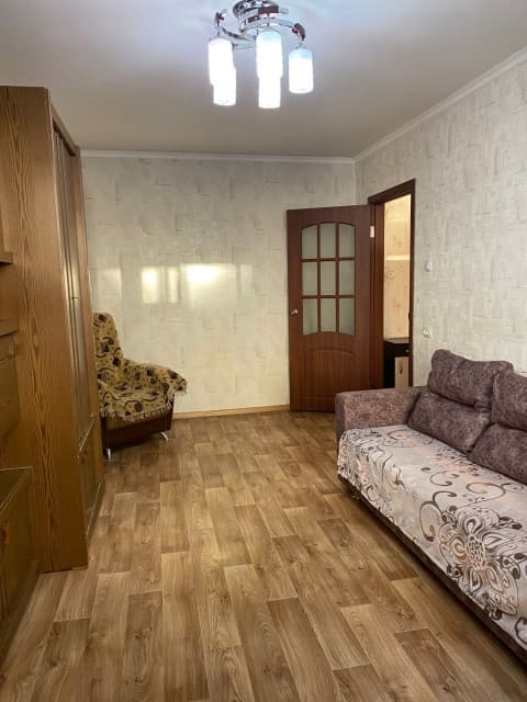 1 комн., 35 м², КПД, Крытый рынок 4
