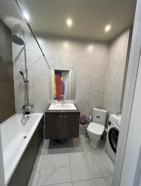 1 комн., 40 м², Монолитно-каркасный, Крытый рынок 2