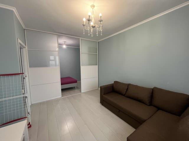 1 комн., 40 м², Монолитно-каркасный, Крытый рынок 9