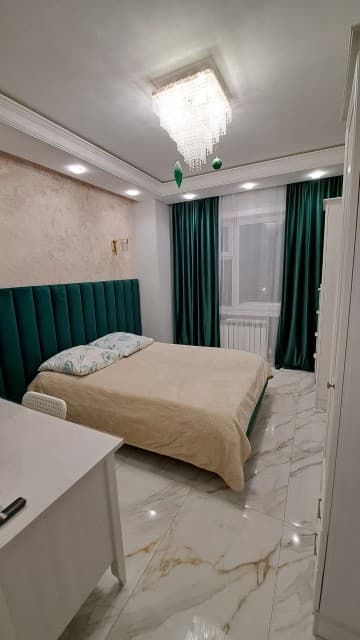 1 комн., 36 м², Монолитно-каркасный, Крестьянский рынок, стадион "Туймаада" 2