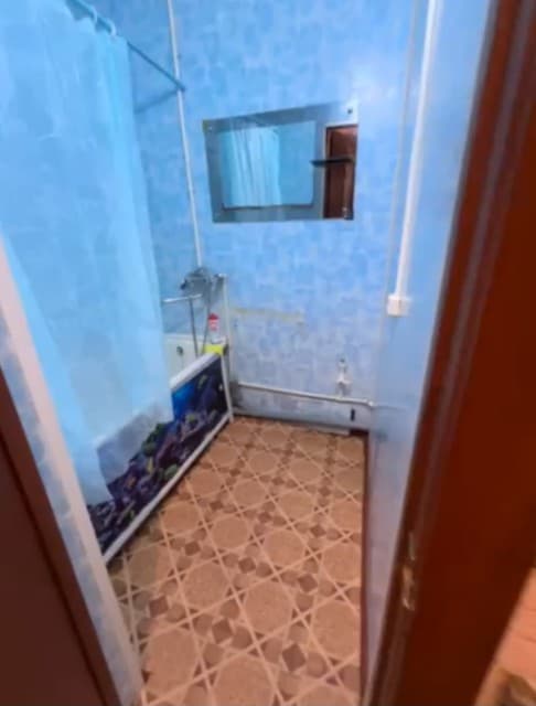 1 комн., 43 м², Дерев. б/у, Табага 9