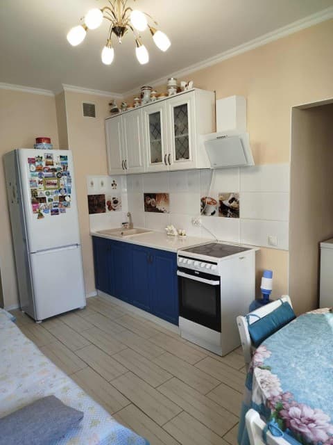 1 комн., 42 м², Монолитно-каркасный, 203 мкрн. 4
