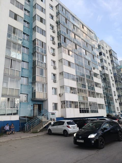 1 комн., 35 м², Монолитно-каркасный, Областная больница, рынок "Манньыаттаах"