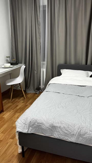 4 комн., 72 м², КПД, Центр - район пл. Орджоникидзе 2