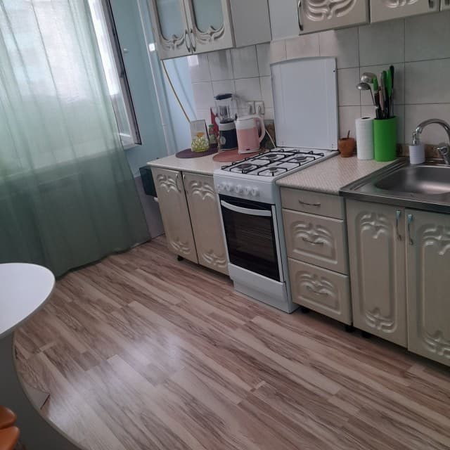 1 комн., 33 м², Инд. планировка, Авиапорт 9