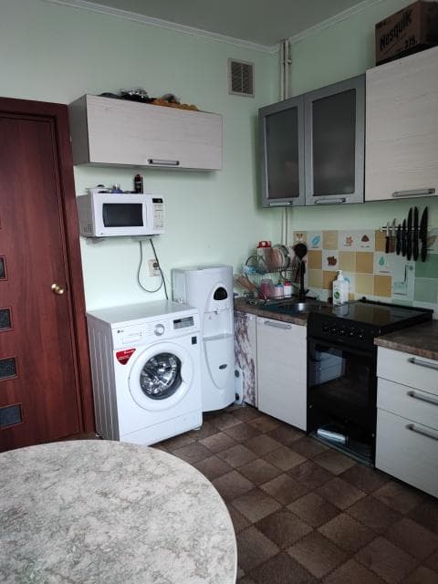 1 комн., 42 м², Монолитно-каркасный, Студгородок 5