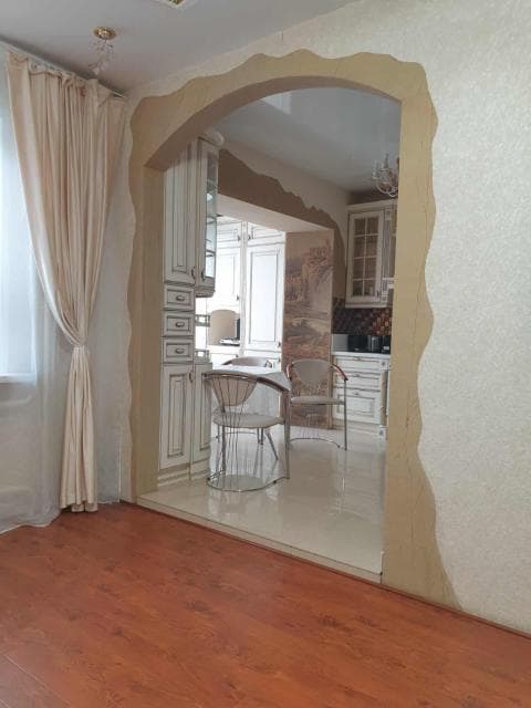 Больше 4 комн., 120 м², 112 серия, Дом быта 2