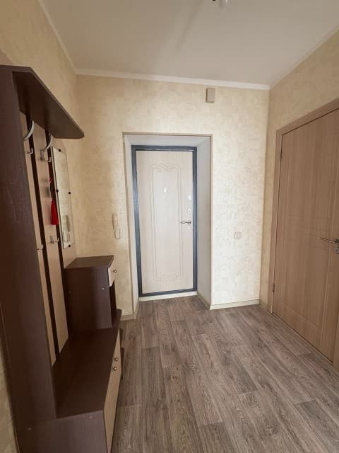 1 комн., 35 м², Монолитно-каркасный, Студгородок 4