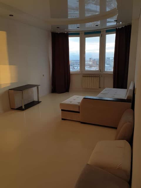 1 комн., 43 м², Монолитно-каркасный, Автовокзал 5